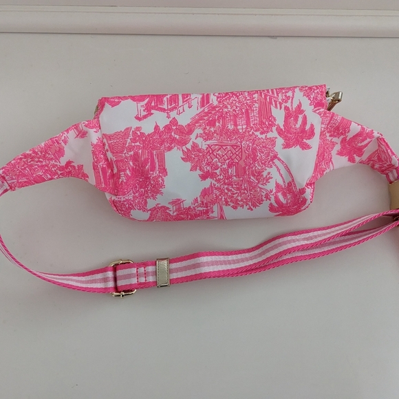 NWT! Lilly Pulitzer Torrey Belt Bag In Resort White PB Anniversary Toile A - Picture 10 of 16